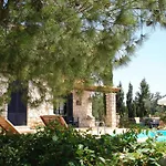Villa Nephos