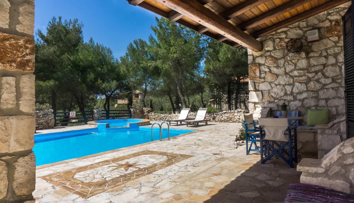 Vakantiehuis Nephos Agios Nikolaos (Zakynthos)